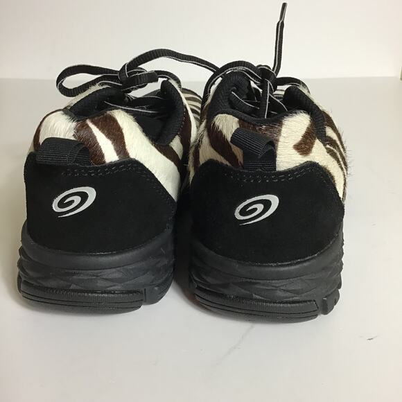 Nautilus Spark CT Low safety shoes with a zebra-print calf hair upper Women 8 - Picture 3 of 10